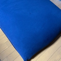【お話し中】Yogibo  ヨギボー　ネイビーの画像