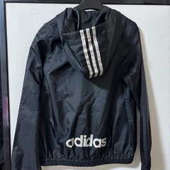 【レディース】adidasナイロンジャケットの画像
