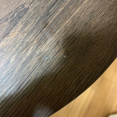 円形カフェテーブルの画像