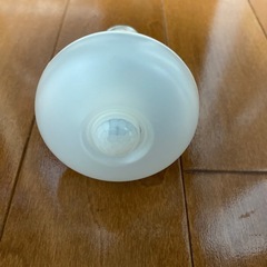人感センサー式LED昼光色！の画像