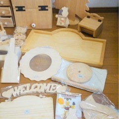 トールペイント　ハンドメイド　ハンドクラフト　手芸　白木　素材　木の画像