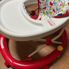 ベビー歩行器の画像
