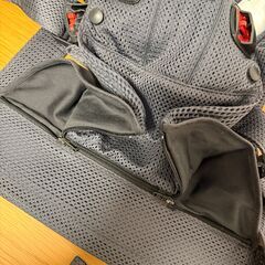 【美品】ベビービョルン 抱っこ紐 ONE KAI Air（アンスラサイト／正規品）※洗濯済・引き取り限定の画像