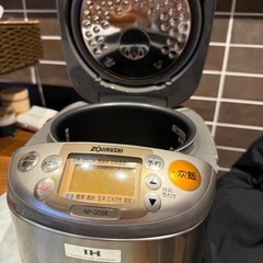 ZOJIRUSHI NP-GD05 炊飯器 0.54Lの画像