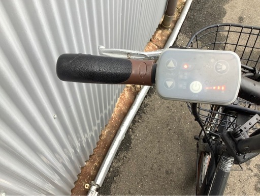 716  ベルテック新機種電動アシスト自転車折りたたみ20インチ　ブラックボディー