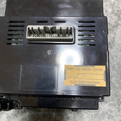 スズキオートエアコンパネルの画像