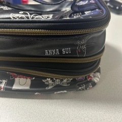 アナスイ化粧ポーチの画像