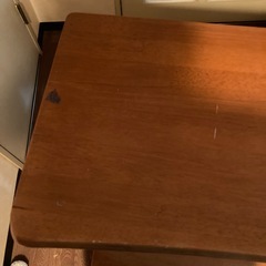 パソコンデスクの画像
