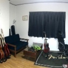 一石二鳥！英語でギター/ウクレレのレッスン！！(オンライン可)の画像