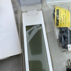 折りたたみLEDデスクスタンド カレンダー付きの画像