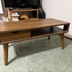 サイドテーブルの画像