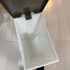 【取引予定者決定】ゴミ箱　あげますの画像