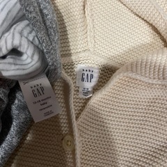 baby GAP アウター　80cmの画像