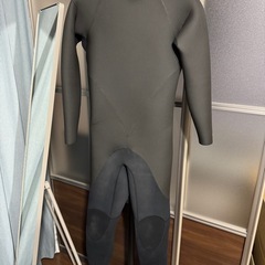 スリーウェザー　セミドライウェットスーツの画像