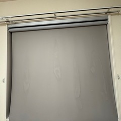 つっぱり式　ロールスクリーンの画像