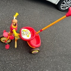 アンパンマン三輪車の画像
