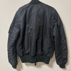 ALPHA INDUSTRIES MA-1 フライトジャケットの画像