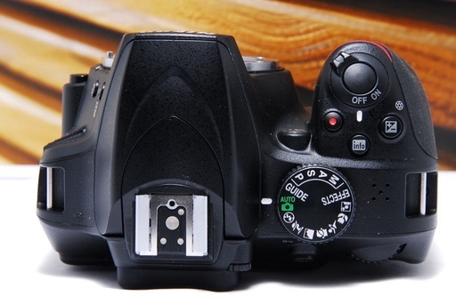 【動作確認済み】Nikon D3400 一眼レフ　カメラ Bluetooth