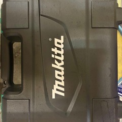 マキタ　インパクトドライバーの画像