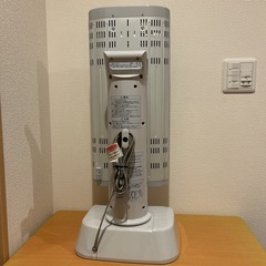 ダイキン 遠赤外線暖房機 セラムヒート ERFT11TS-Wの画像