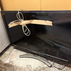 エアコン2台　テレビの画像