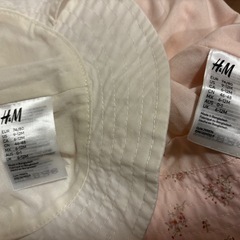 H&M ベビー　帽子　の画像