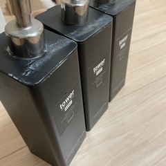山善　tower マグネットツーウェイディスペンサー 3本セット 詰め替え容器の画像