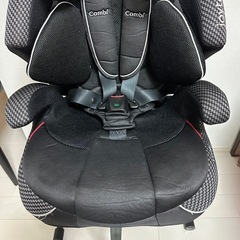 combi コンビ チャイルドシート　の画像