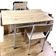 【ほぼ新品】ダイニングテーブル＆椅子セットの画像