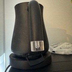 バルミューダ　電気ケトル 電気ポットの画像