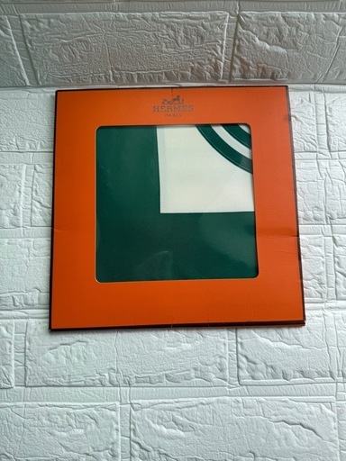 エルメス HERMES フランス スカーフ カレ90 緑　定番柄 シルク