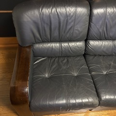 【あげます】レザー ソファ ブラック 【3人掛け×1 】【1人掛け×2】の画像