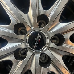 スタッドレスタイヤ　205/60r16の画像