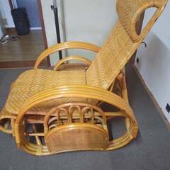 リクライニングラタン座椅子の画像