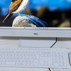 🎃一体型PC🌟大画面🌟DELL🌟Inspiron3277🌟白🌟Corei3第7🌟Win11🌟Office2021🌟すぐに使えるSET🌟25H2適用の画像