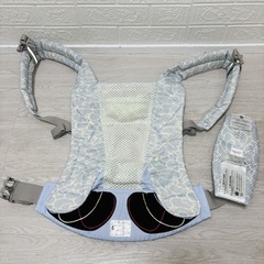 1500円お値下げしました‼️　［美品✨］ 手洗い済み❗️ 正規品　現行販売モデル❗️　エルゴベビー　アダプト ソフトフレックス　メッシュ　0ヶ月〜4歳頃まで🎁ベビー用品100点以上在庫あり！の画像