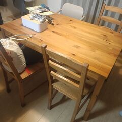 IKEAのダイニングテーブル！の画像