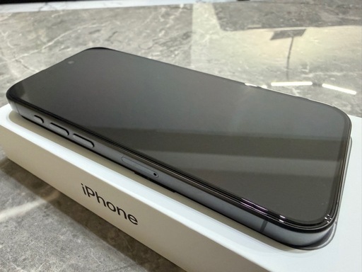 iPhone15Pro 128GB SIMフリー　ブラックチタニウム 備品 付属品有り