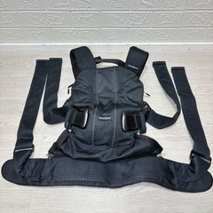 500円お値下げしました‼️　綺麗✨　手洗い済　ベビービョルン　ワンカイエアー　メッシュ　上位モデル❗️  抱っこ紐　福岡　正規品の画像