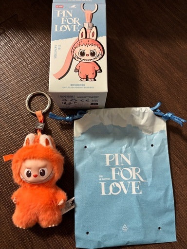 ラブブ アルファベット キーリング z 出品 ポップマート ラブブ