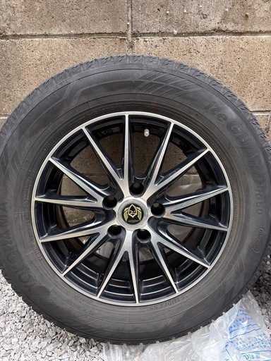 【値下】ice GUARD IG60 215/65R16 タイヤホイールセット