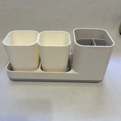 新品★歯ブラシ立て 歯ブラシスタンド コップ2個付き 置き型 ホワイト 洗面収納の画像
