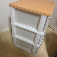 衣装ケースの画像