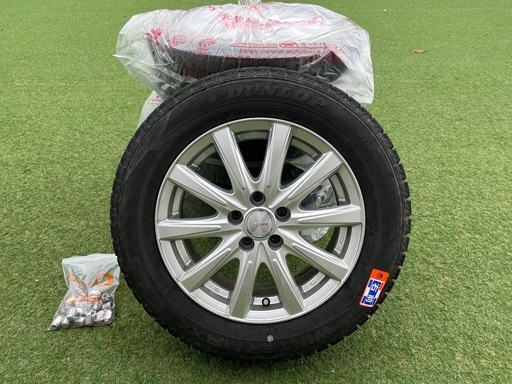 スタッドレスタイヤ（ホイール付き）4本　ダンロップ　ウインターマックス　185/65R15