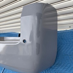 NV350 キャラバンE26 純正リアバンパー　ステルスグレー　の画像