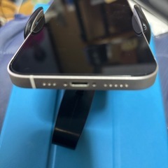 iPhone12 64GB  ホワイトの画像