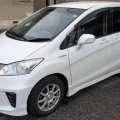 車検1年半以上⁉️ホンダ　フリードハイブリッド✨高燃費‼️の画像
