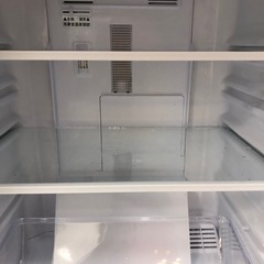 美品137リットルSHARP 冷凍冷蔵庫の画像