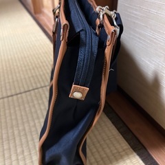hiromichi nakano ブリーフケースの画像