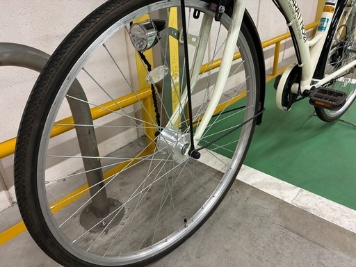 【八王子駅周辺直接受け取り】シティサイクル クリーム色　前カゴ付き 八王子駅周辺直接受け取り】シティサイクル クリーム色 前カゴ